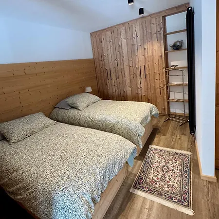 Enrosadira Bed and breakfast Taibon